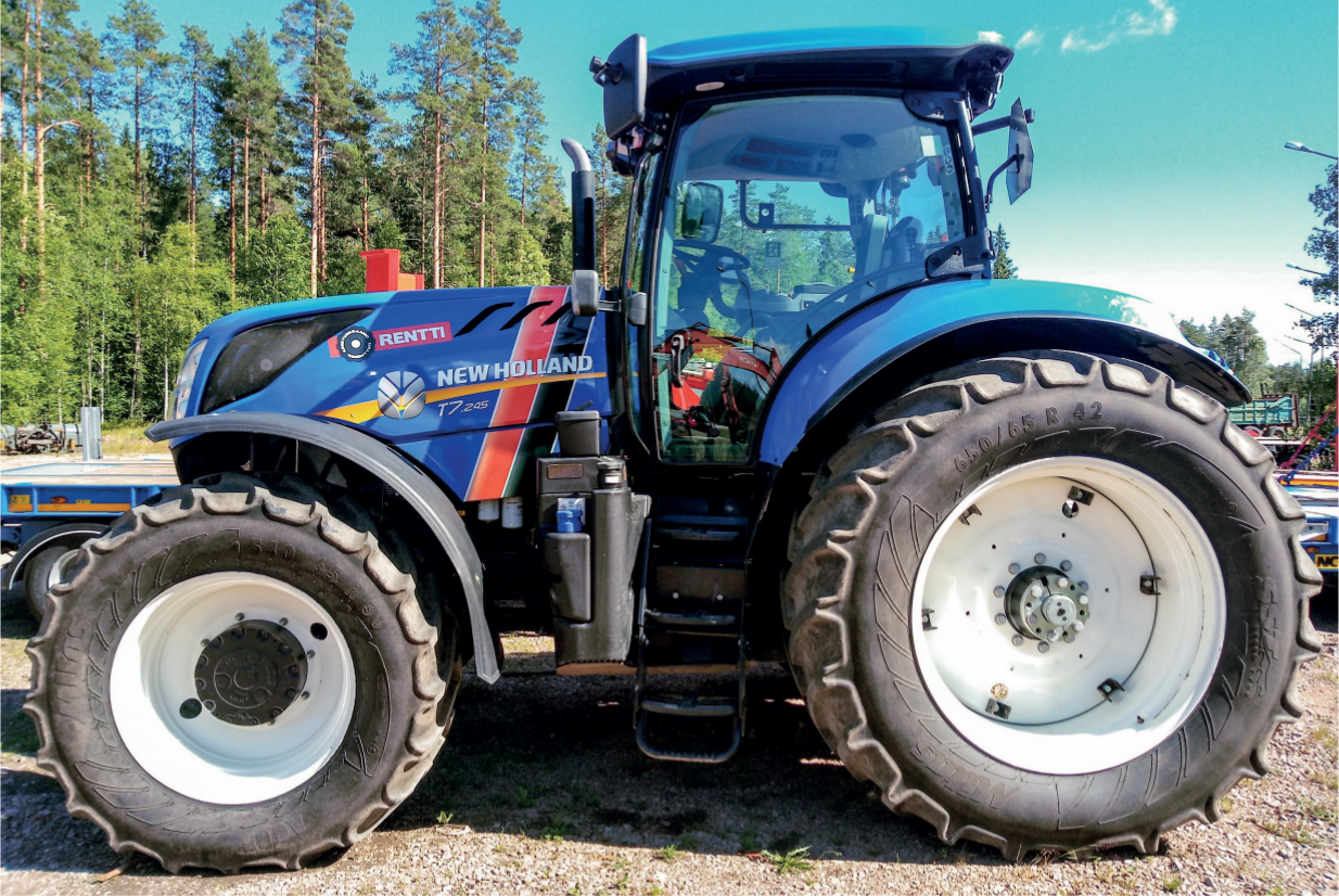 new_holland_t7_245
